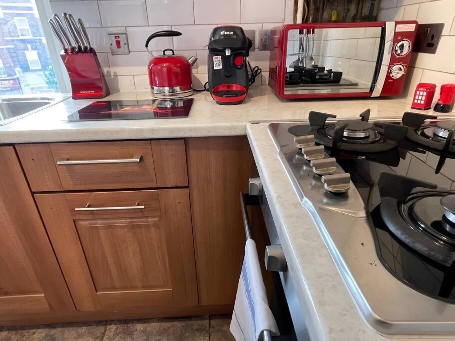 Apartament Beautiful Haven,Tower Bridge Rd Londyn Zewnętrze zdjęcie